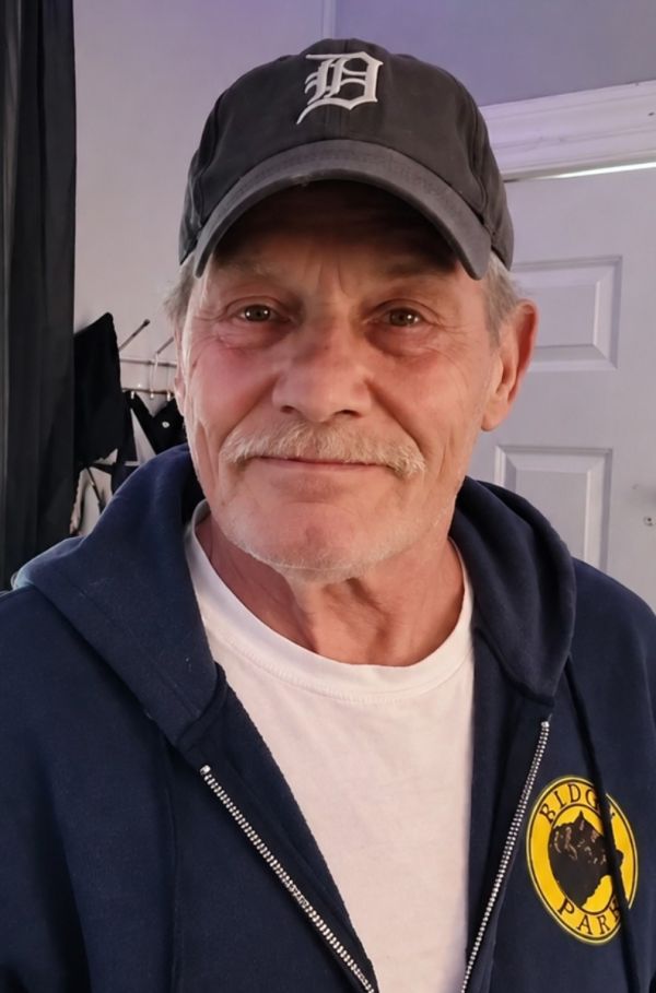 Obituary photo for Roy Van Thorn Jr.